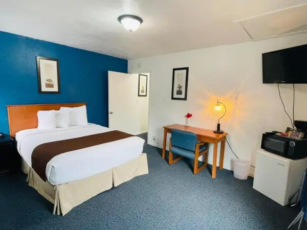 Sparta inn 7